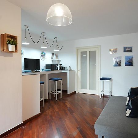 Apartament Due Passi Dal Borgo Antico Bari Zewnętrze zdjęcie
